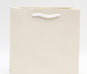 Pungi cadou M 18*23*10 Model Nr: 9