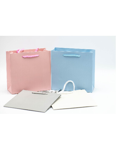 Pungi cadou M 18*23*10 Model Nr: 9