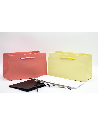 Pungi cadou M 18*23*10 Model Nr: 10