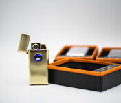 Bricheta USB TH705